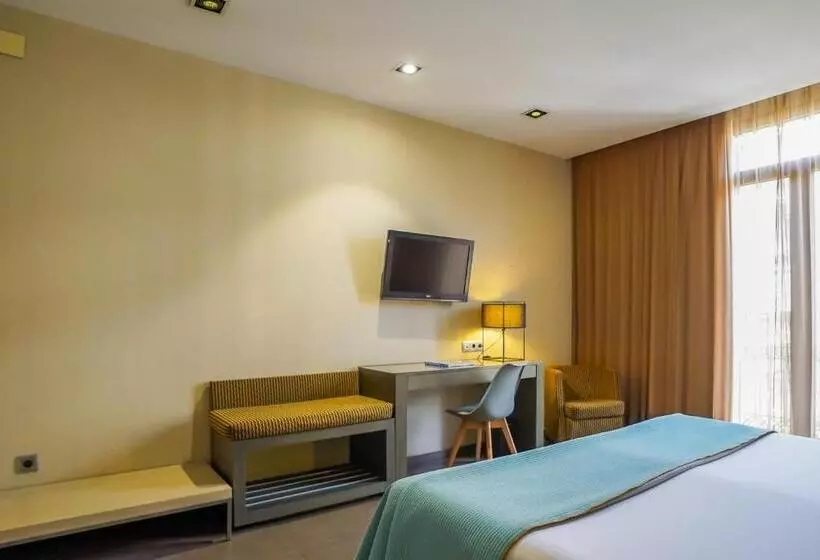 Отель Constanza