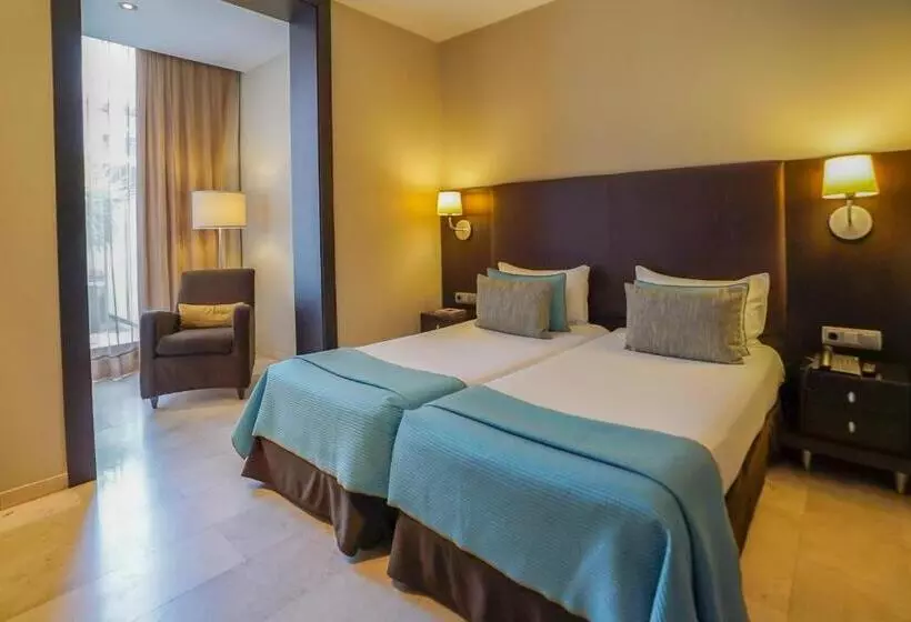 Отель Constanza