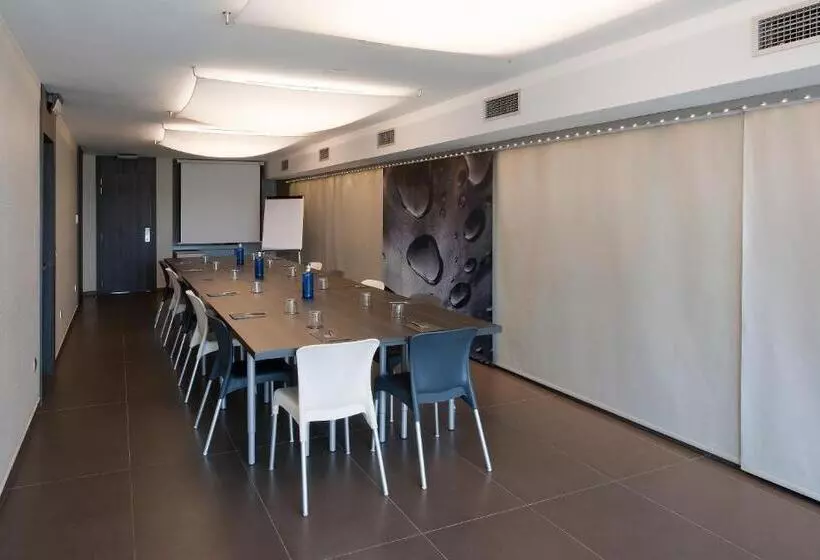 Отель Constanza