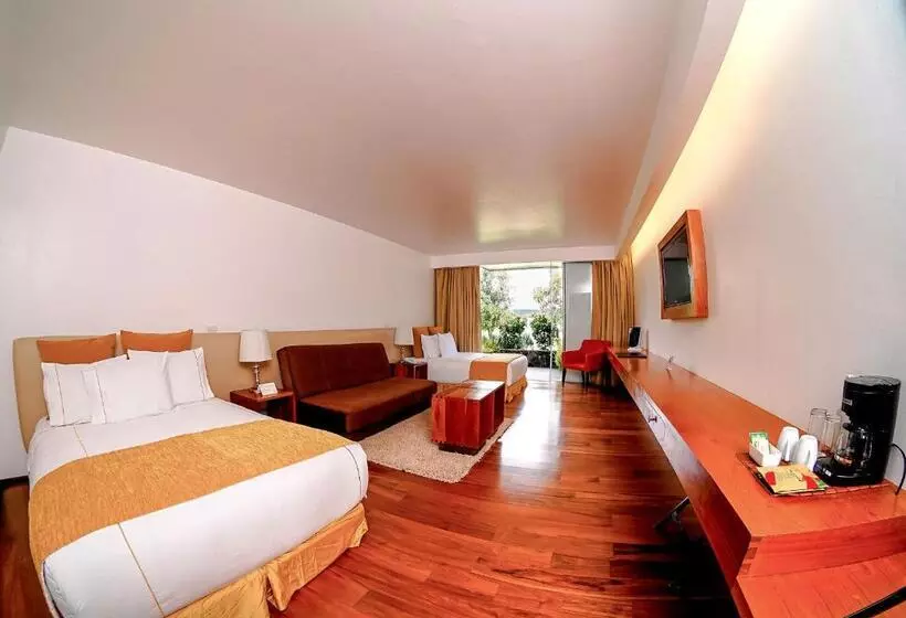 호텔 Hacienda Cantalagua Golf