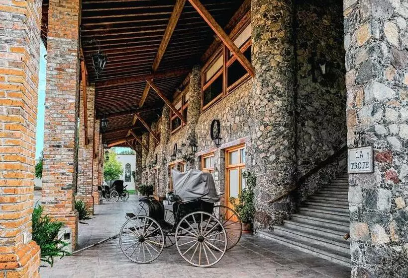 호텔 Hacienda Cantalagua Golf