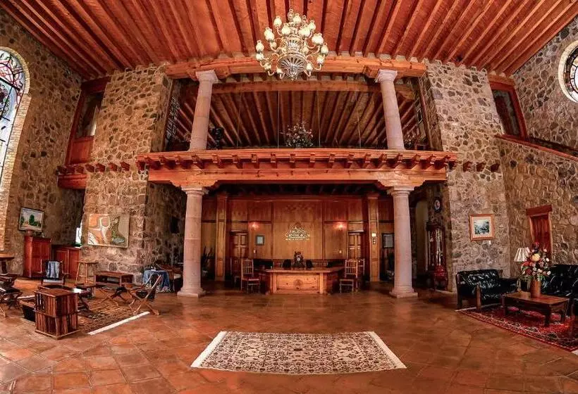 호텔 Hacienda Cantalagua Golf