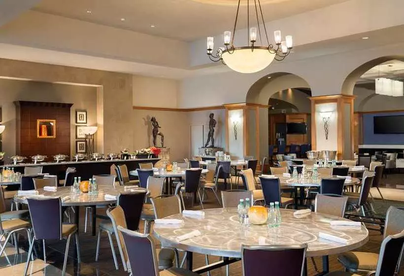 Отель Hilton Santa Clara