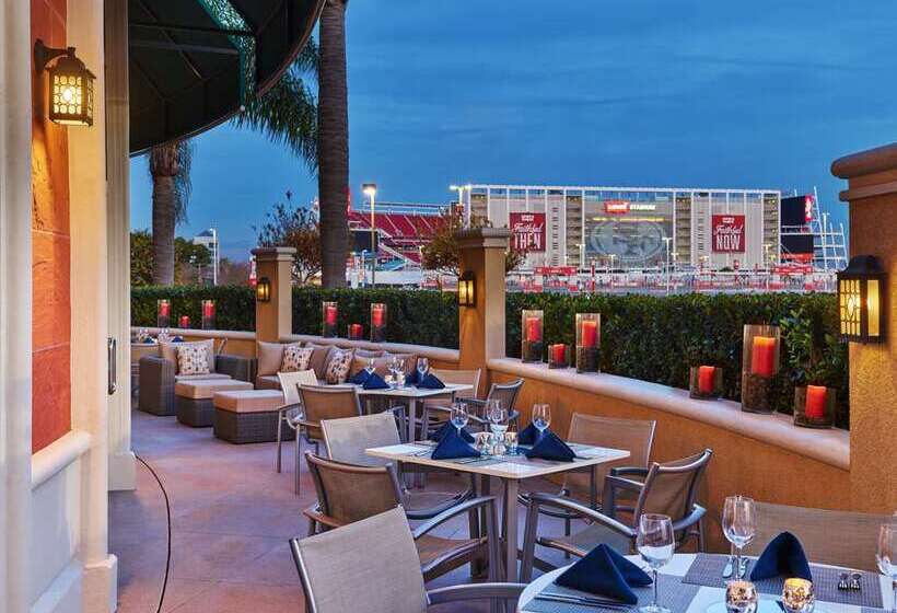 فندق Hilton Santa Clara