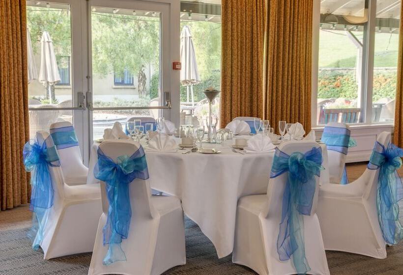 هتل Holiday Inn Leeds Brighouse, An Ihg