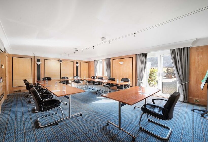 هتل Holiday Inn Leeds Brighouse, An Ihg