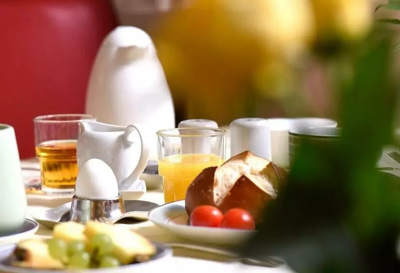 Отель Katharina Garni