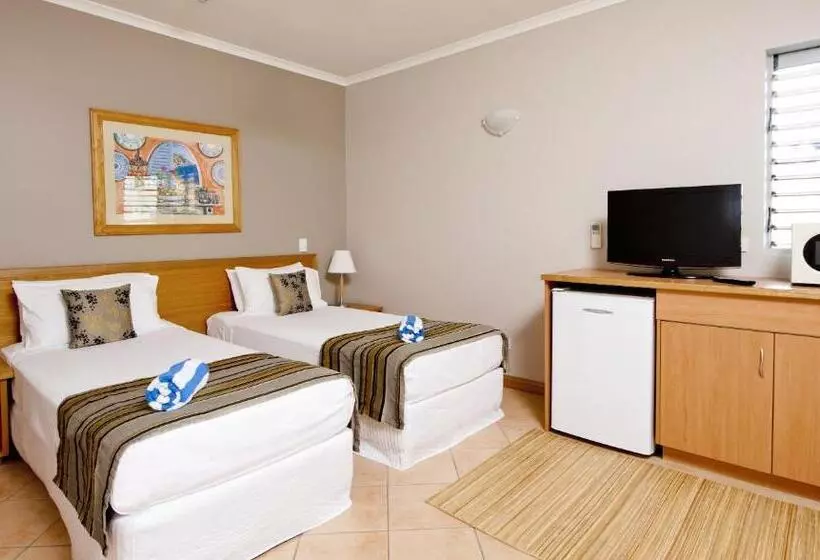 Hotel Mantra In The Village