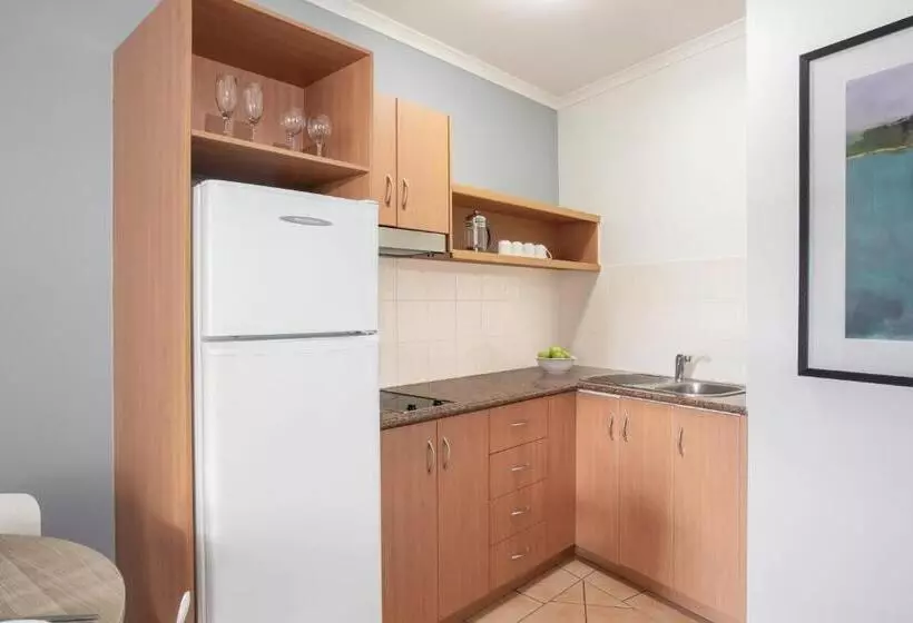 Hotel Mantra In The Village