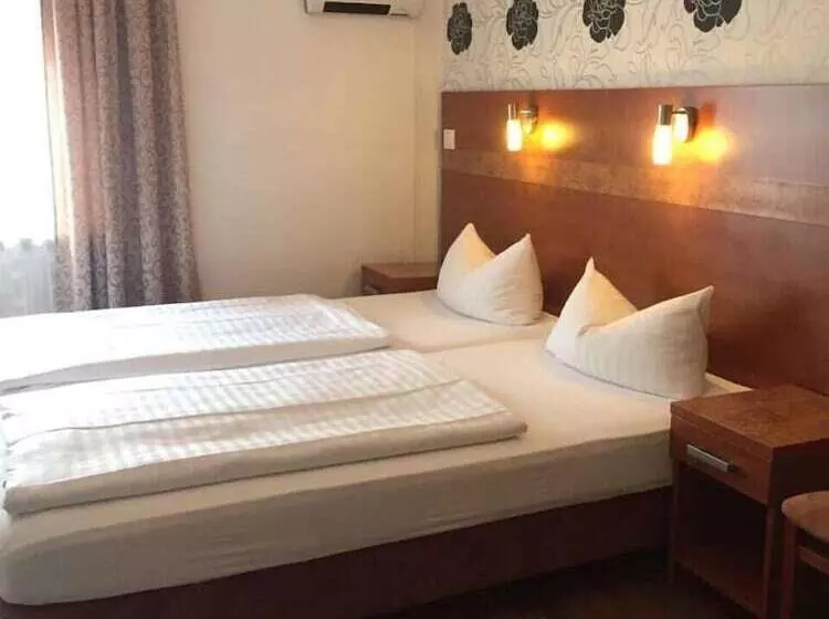 בית מלון כפרי Monte Cristo