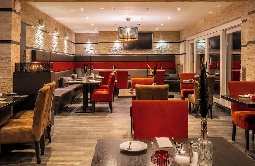 Hotelli Plaza Inn Heilbronn