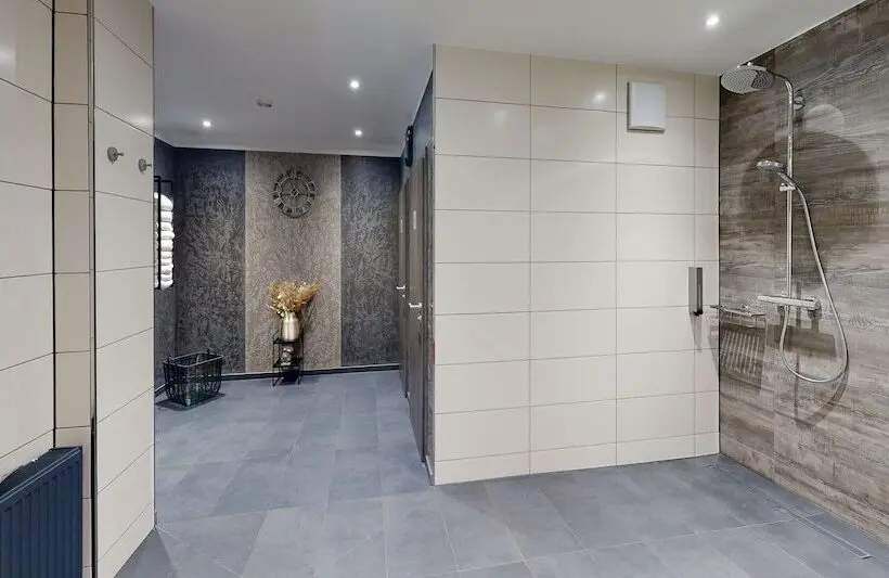 Hotelli Plaza Inn Heilbronn