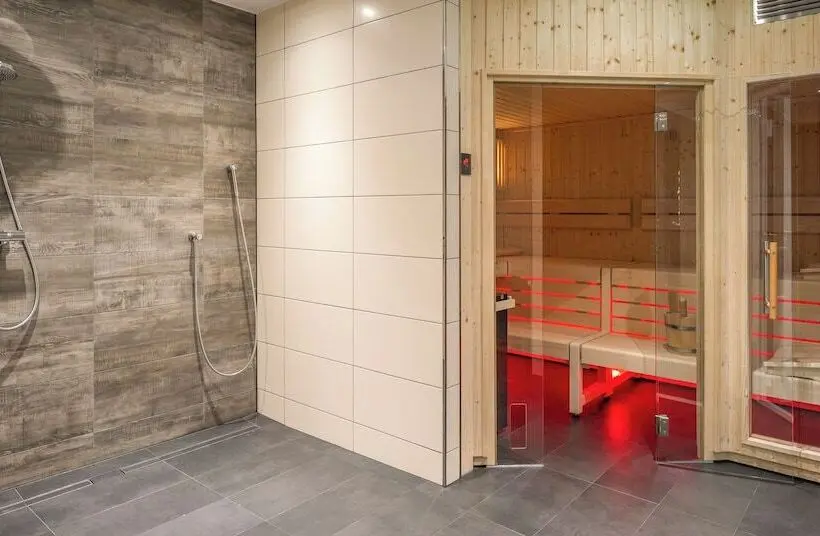 Hotelli Plaza Inn Heilbronn