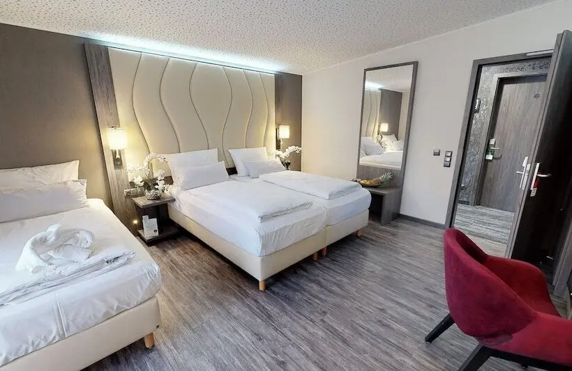Hotelli Plaza Inn Heilbronn