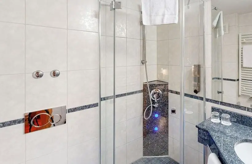 Hotelli Plaza Inn Heilbronn