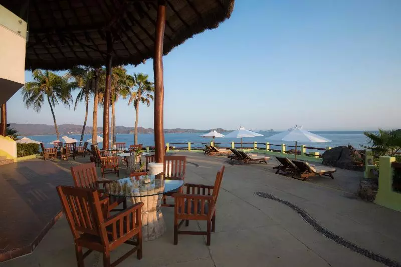 Отель Punta Serena & Resorts  Couples Only