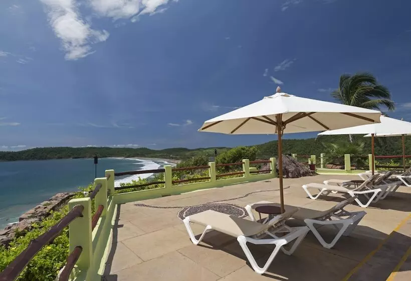 Отель Punta Serena & Resorts  Couples Only