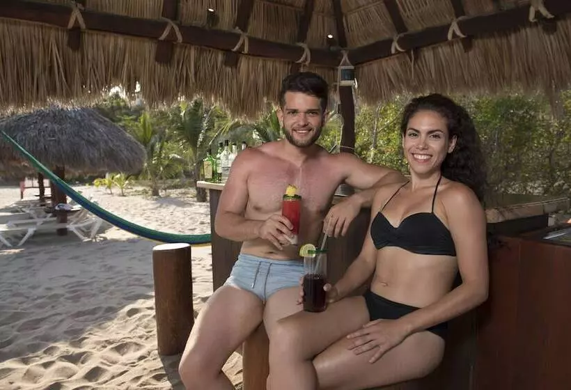 Отель Punta Serena & Resorts  Couples Only