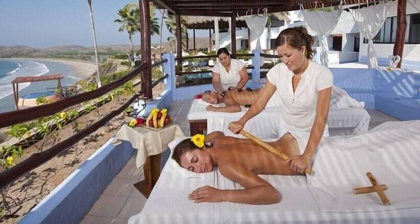 فندق Punta Serena & Resorts  Couples Only