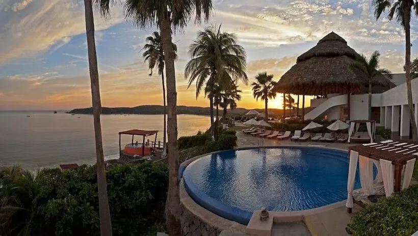 Отель Punta Serena & Resorts  Couples Only