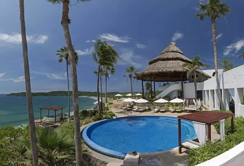 Отель Punta Serena & Resorts  Couples Only