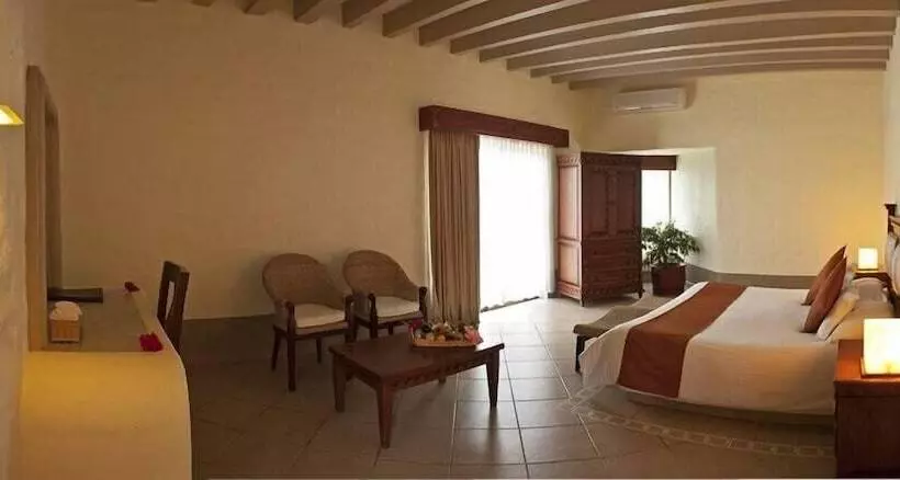 Отель Punta Serena & Resorts  Couples Only