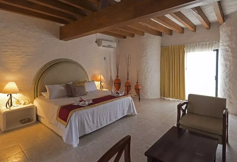 Отель Punta Serena & Resorts  Couples Only