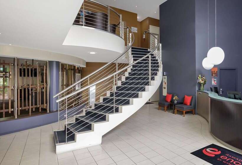 فندق Ramada Encore Belconnen