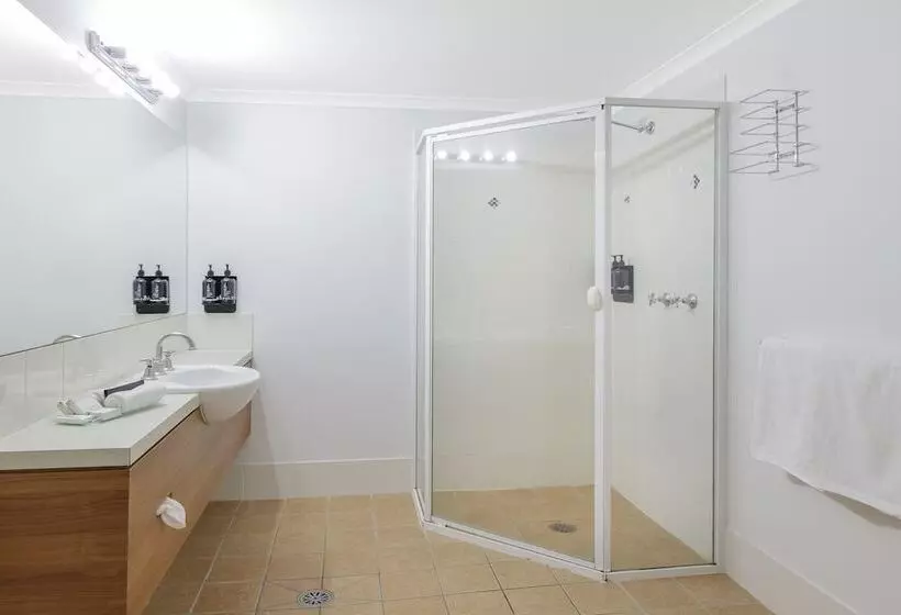 ホテル Ramada Encore Belconnen