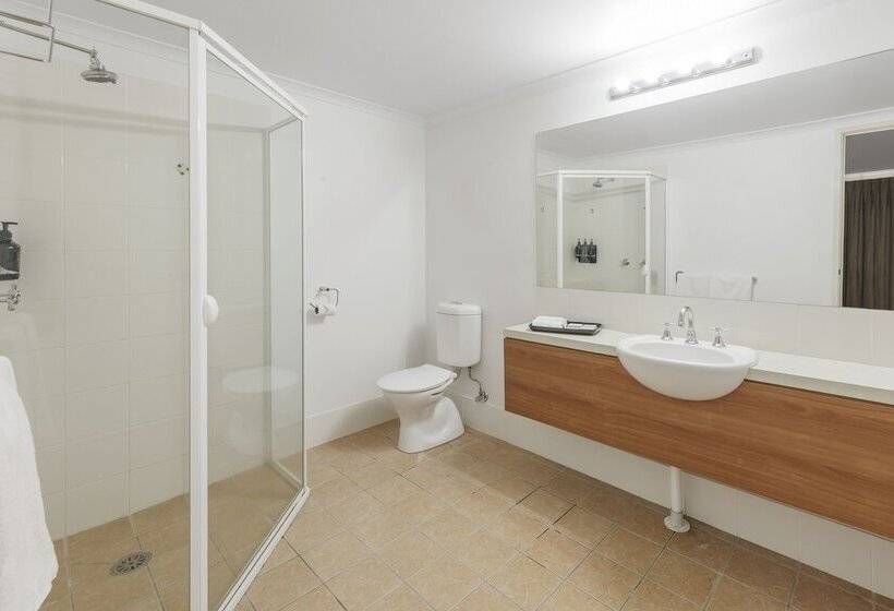 فندق Ramada Encore Belconnen