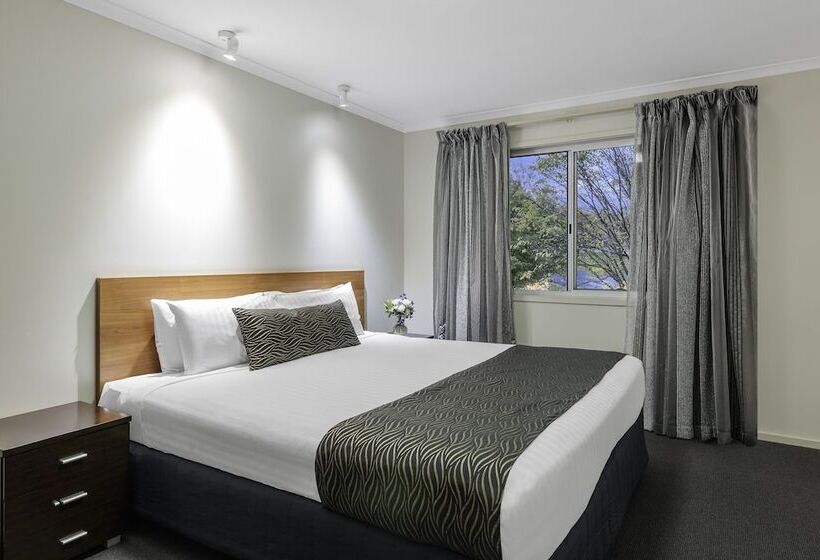 فندق Ramada Encore Belconnen