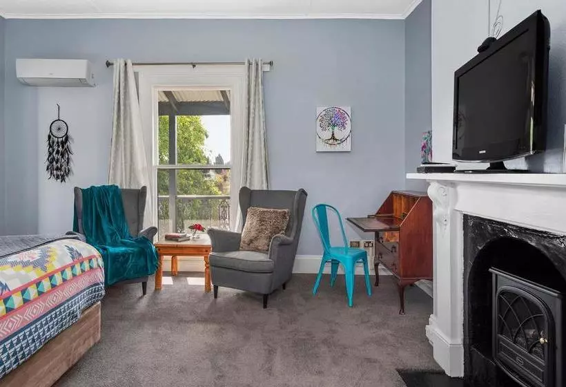 호텔 The Dragonfly Inn