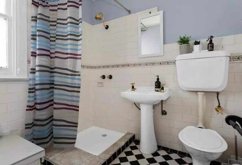 호텔 The Dragonfly Inn