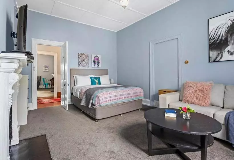 호텔 The Dragonfly Inn