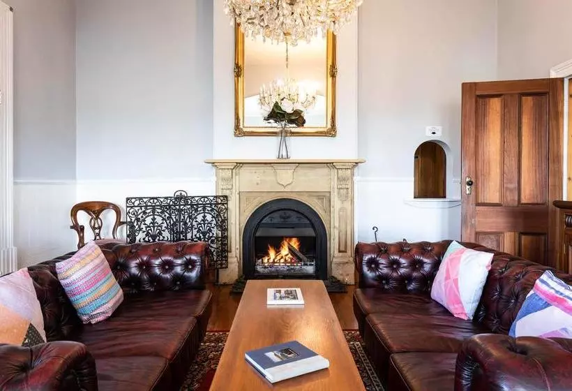 호텔 The Dragonfly Inn