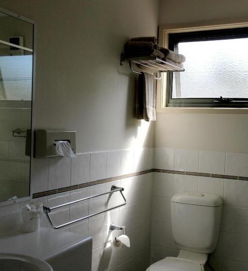 酒店 Travellers Motor Village