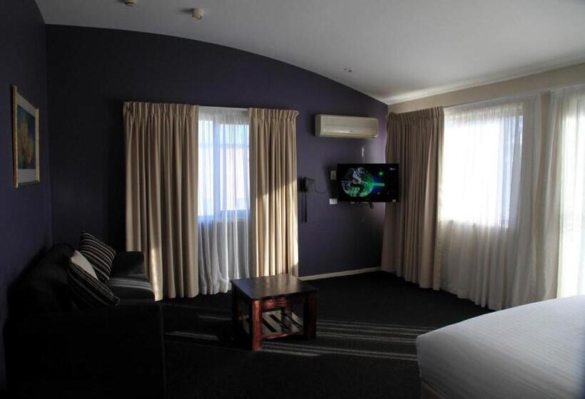 酒店 Travellers Motor Village