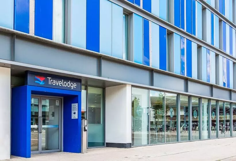 בית מלון כפרי Travelodge Cambridge Central