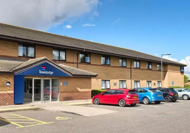ホテル Travelodge Peterborough Eye Green