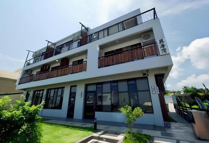 تختخواب و صبحانه 墾丁興海灣民宿