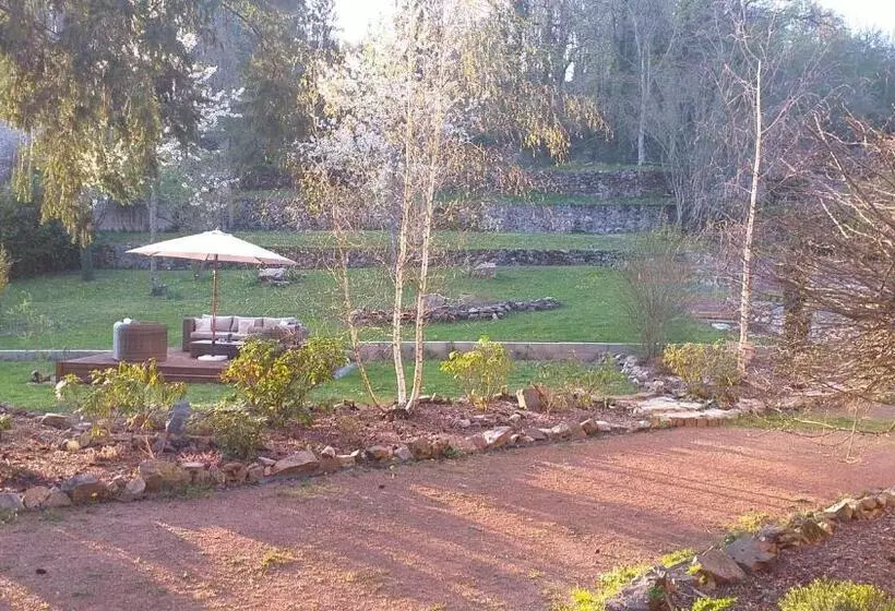 Aamiaismajoitus (B&B) Le Clos Bourbon