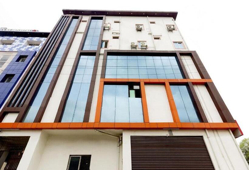 Super Hotel O Alpine Glow Heights