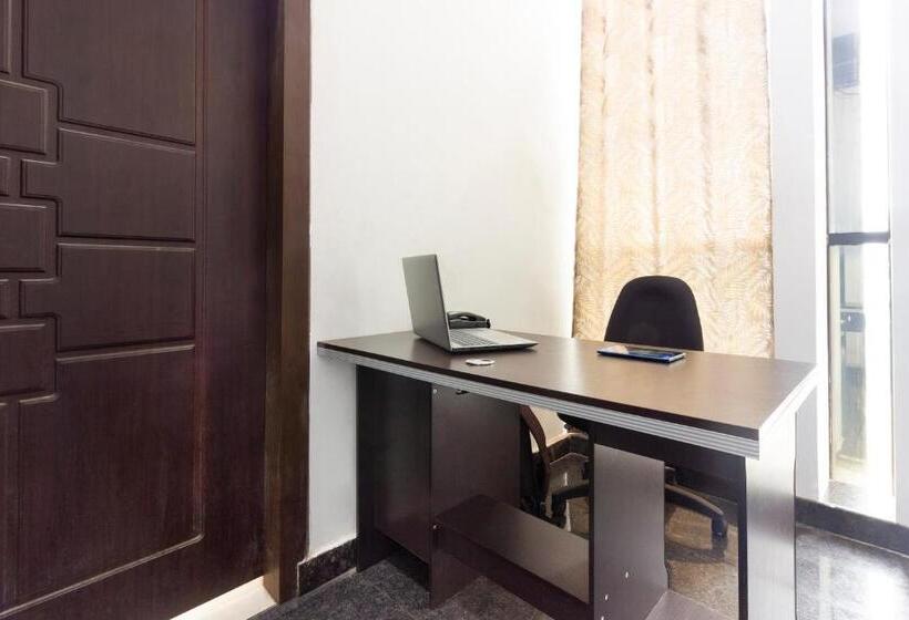 Super Hotel O Alpine Glow Heights