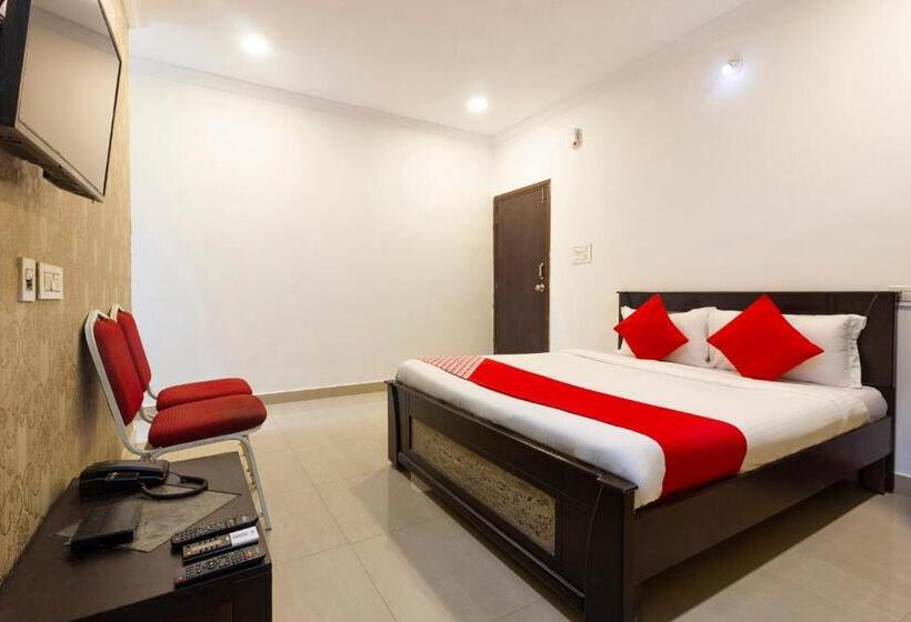 Super Hotel O Alpine Glow Heights