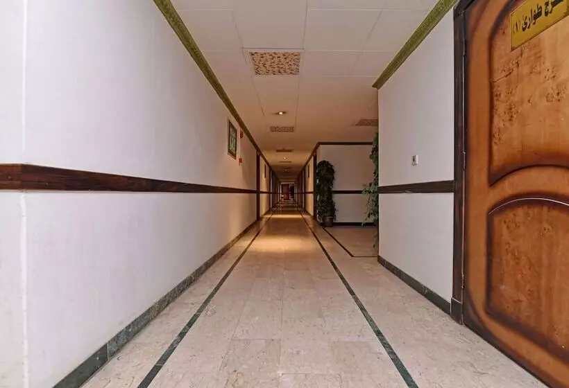 هتل Oyo 361 Al Janoub