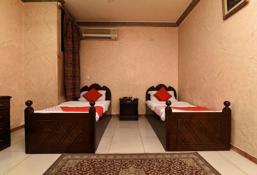 בית מלון כפרי Oyo 361 Al Janoub