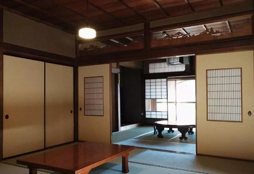 ペンション Guesthouse Shigi
