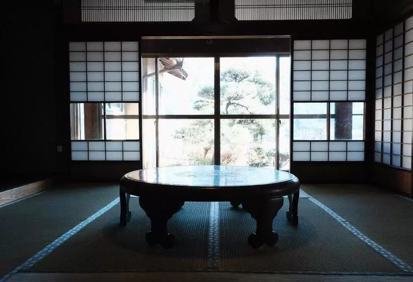 ペンション Guesthouse Shigi