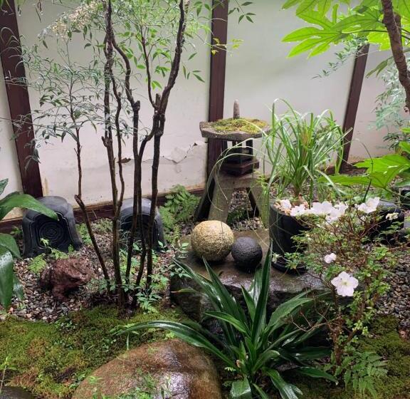 Pensão Guesthouse Shigi