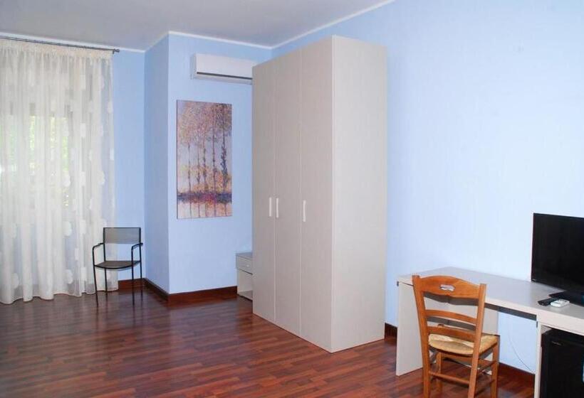 ユースホステル Residence Jano